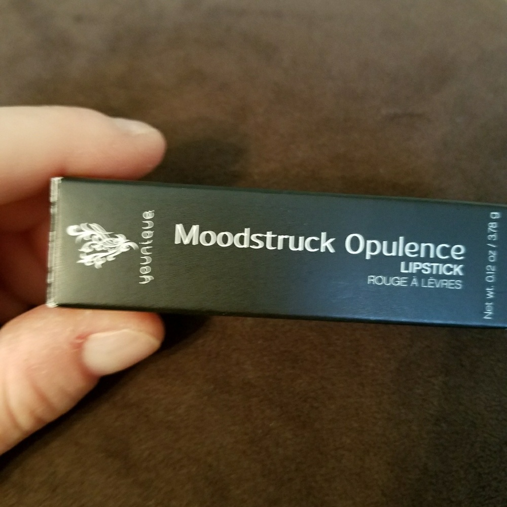 PRICE FIRM Lipstick
